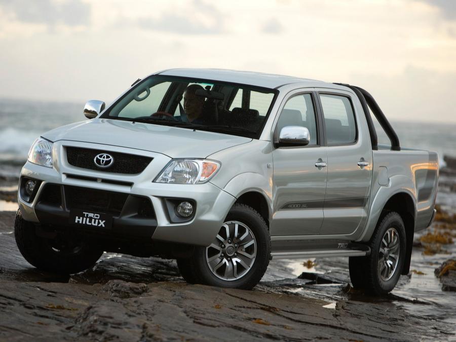  Toyota Hilux by TRD 2008 года  (фото 2 из 17)